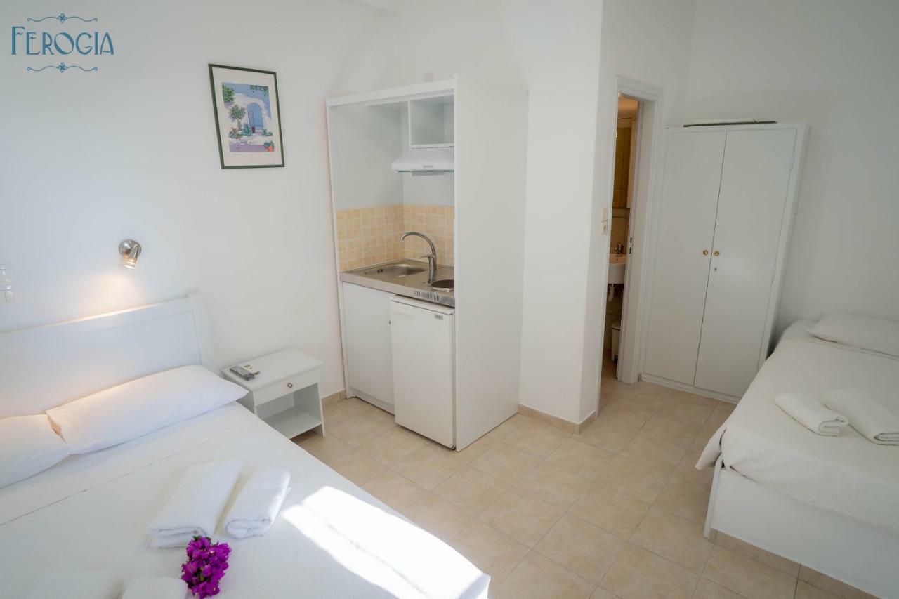 Ferogia Hotel Skyros Luaran gambar