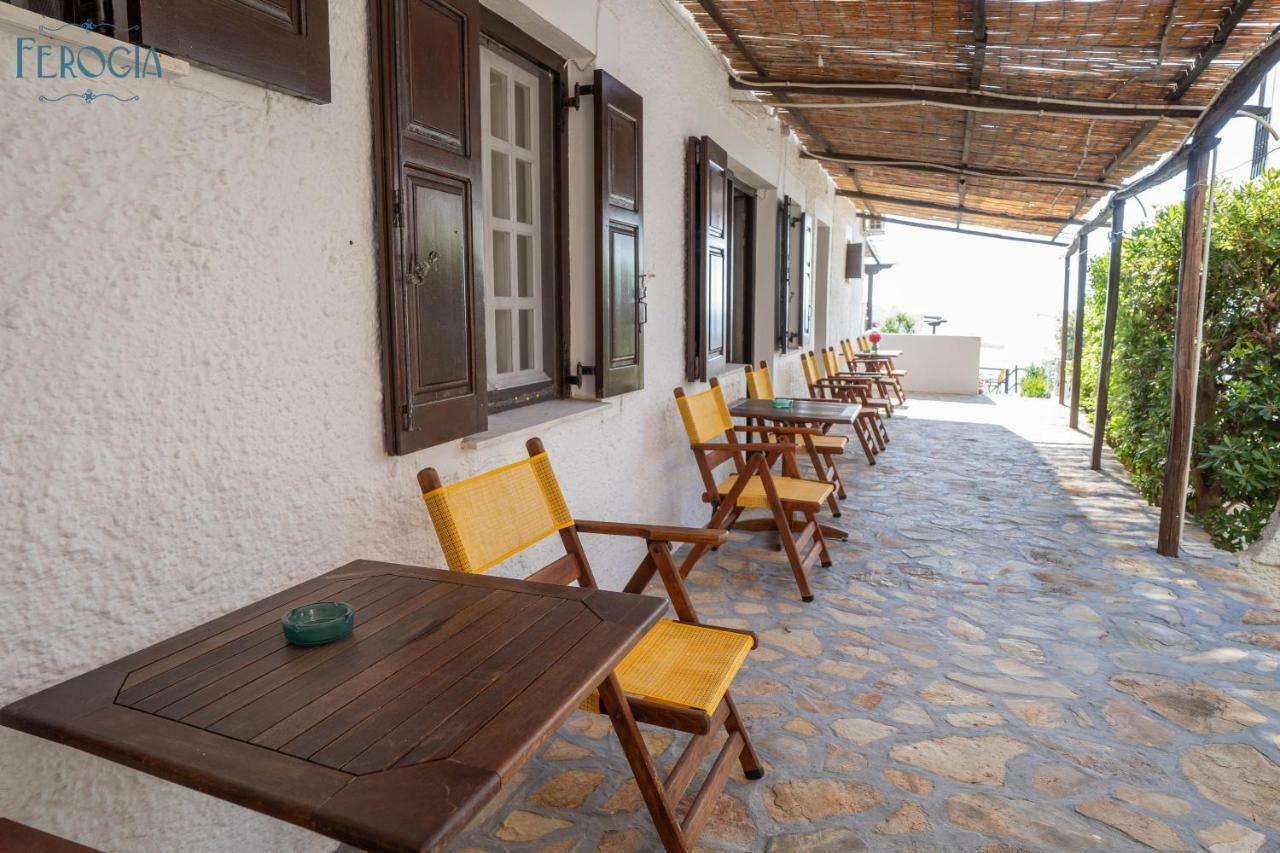 Ferogia Hotel Skyros Luaran gambar