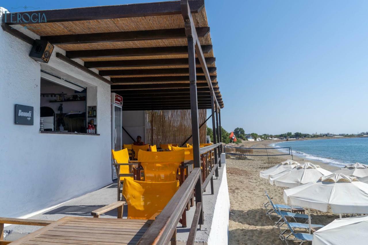 Ferogia Hotel Skyros Luaran gambar